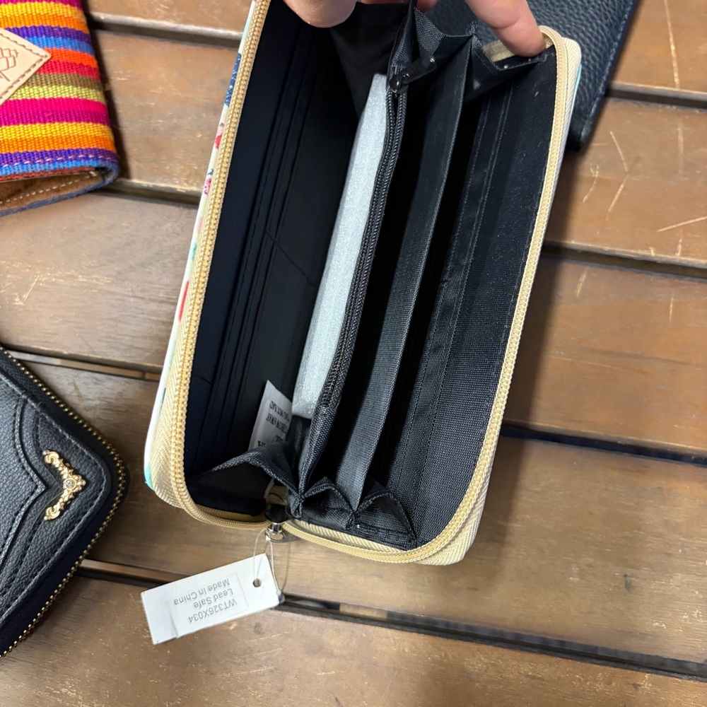 Colorful Wallet Collection bundle - Picture 6 of 7